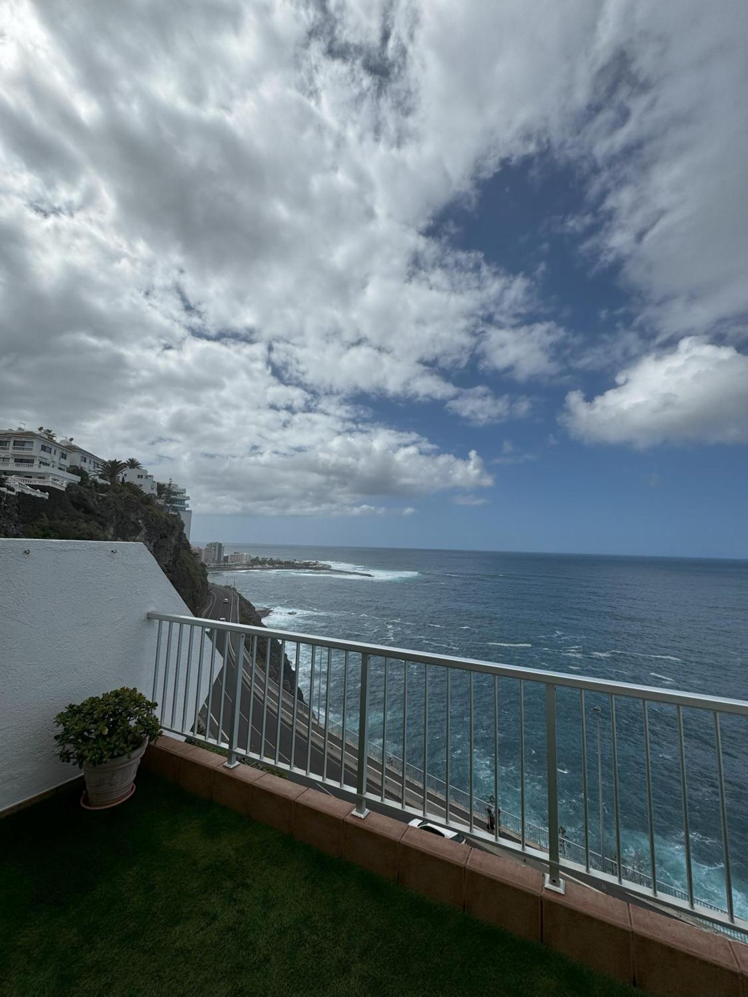 Beautiful Ocean View Appartement Puerto de la Cruz  Buitenkant foto